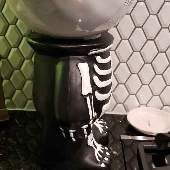 Halloween Skelton pumpkin bowl stand - Picture 3 of 3